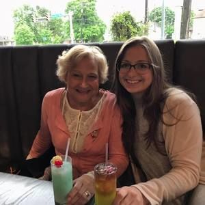 Meet your Posher, Anna